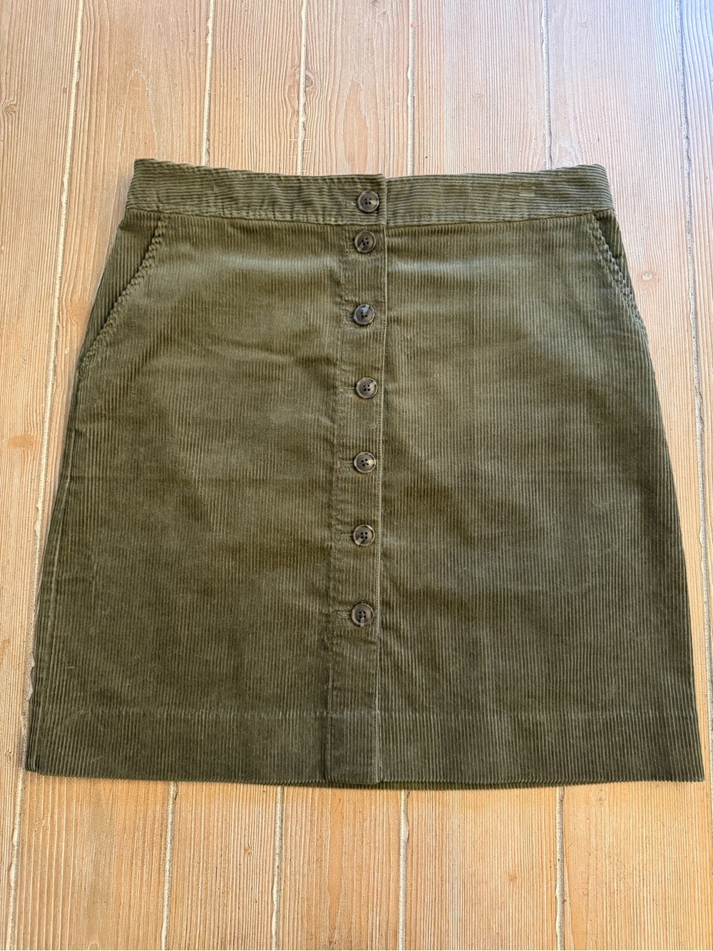 Talbots Olive Green Corduroy Button-Front Skirt Size 8